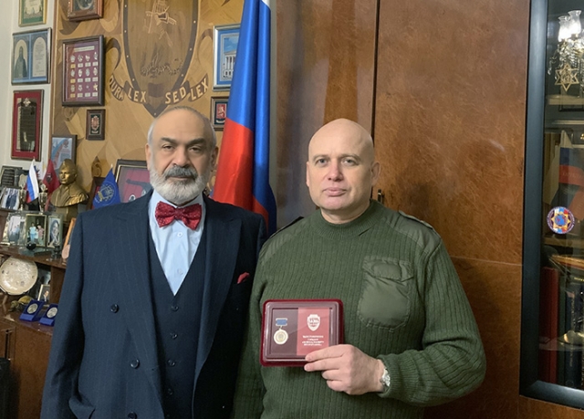 Г.П. Тапилин награжден Медалью «За вклад в защиту Русского мира»