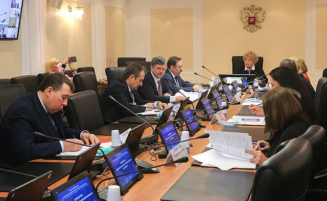 2021 013